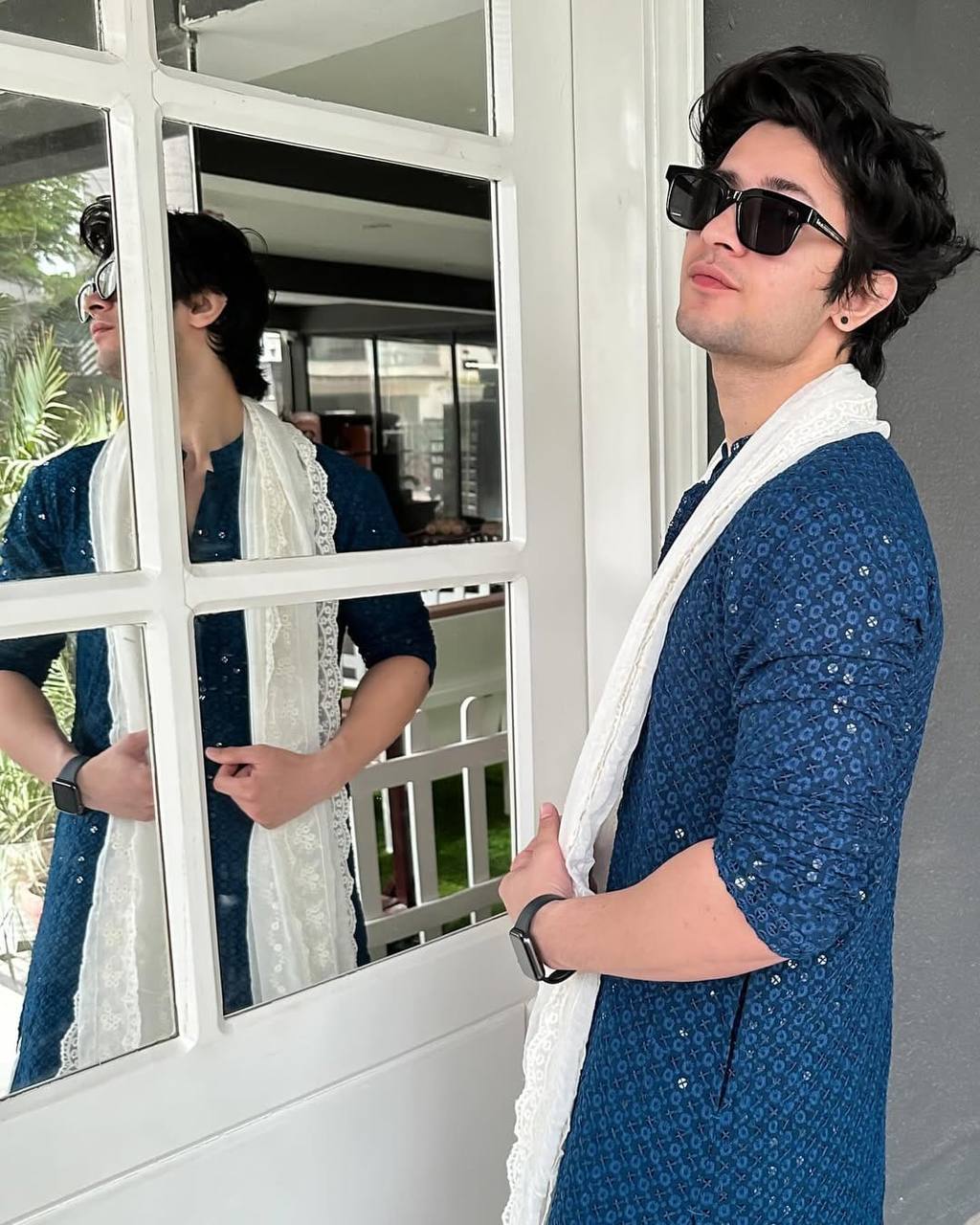 BLUE CHIKANKARI KURTA WITH DUPATTA SET FOR MEN'S