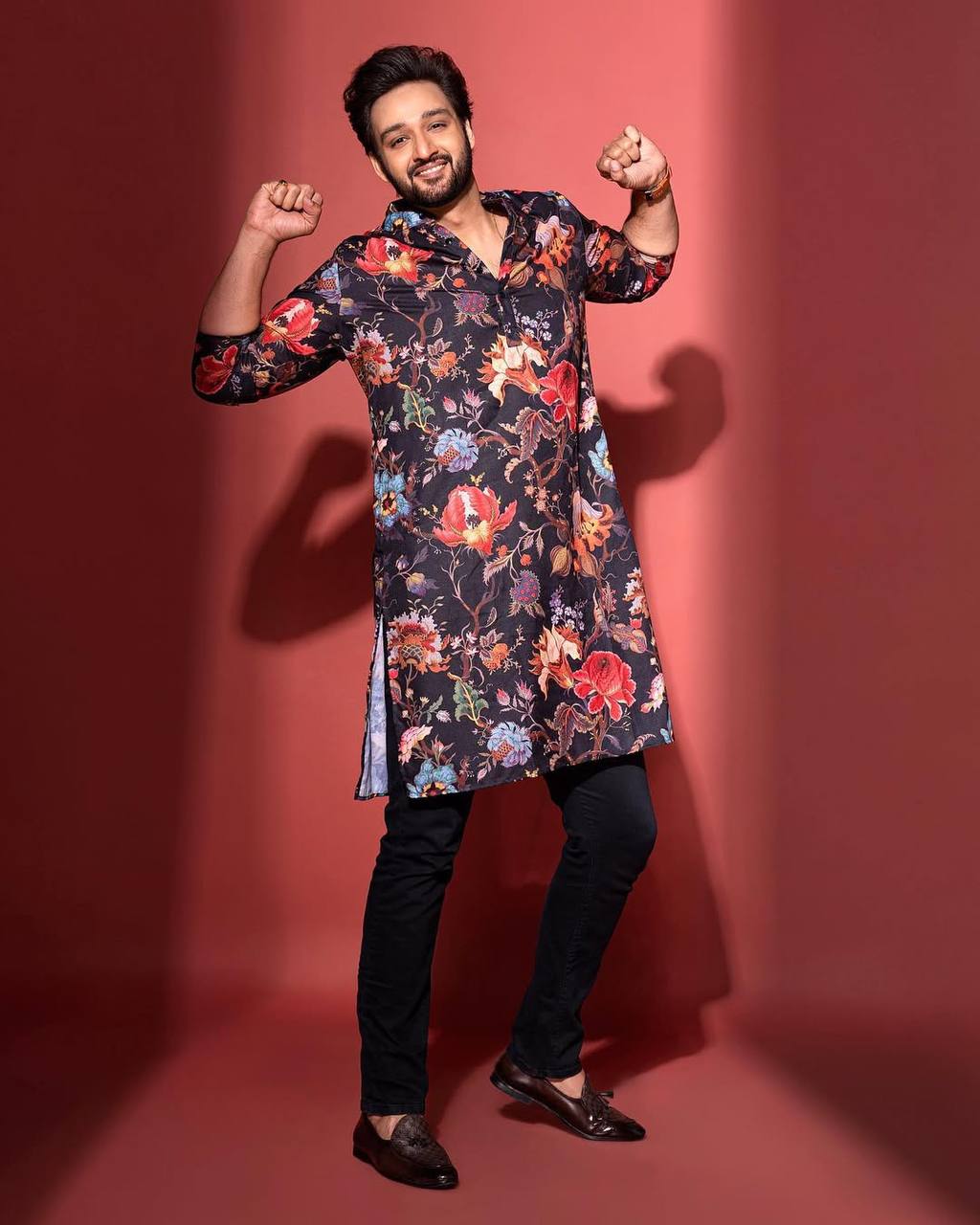 FLORAL PRINTED KURTA WITH PAJAMA SET FOR MEN