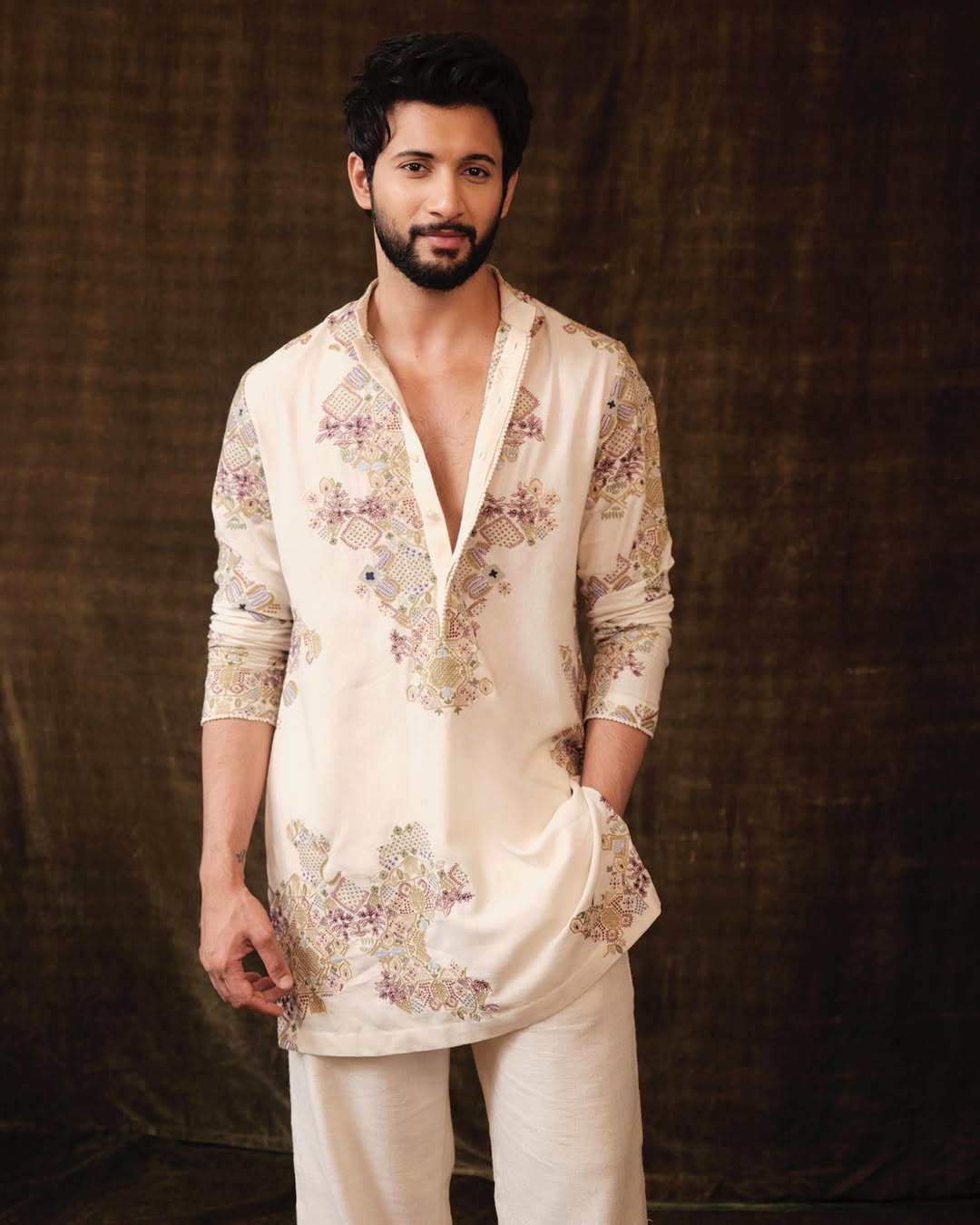 IVORY MULTI  EMBROIDERED KURTA PAJAMA SET FOR MENS