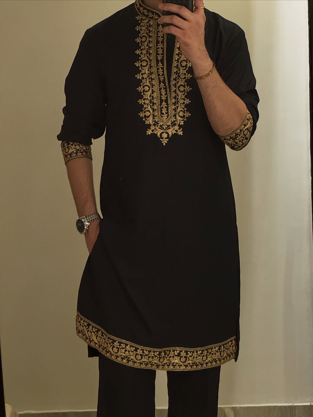 FESTIVAL SPECIAL BLACK EMBROIDERED DESIGNER KURTA PAJAMA SET