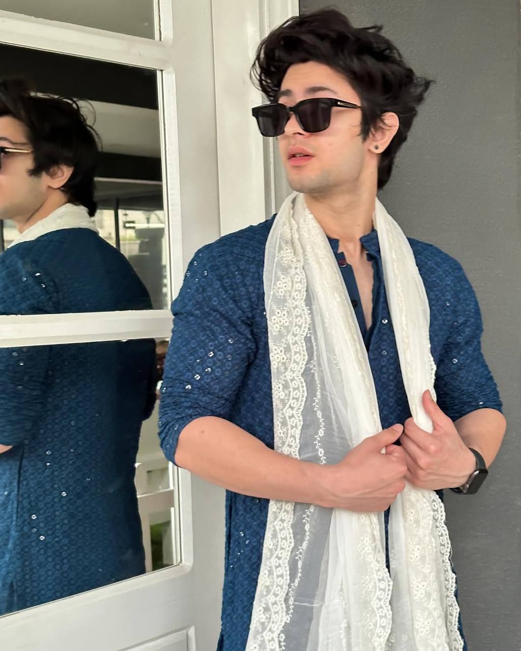 BLUE CHIKANKARI KURTA WITH DUPATTA SET FOR MEN'S