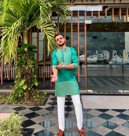 GREEN EMBROIDERED  KURTA PANT SET