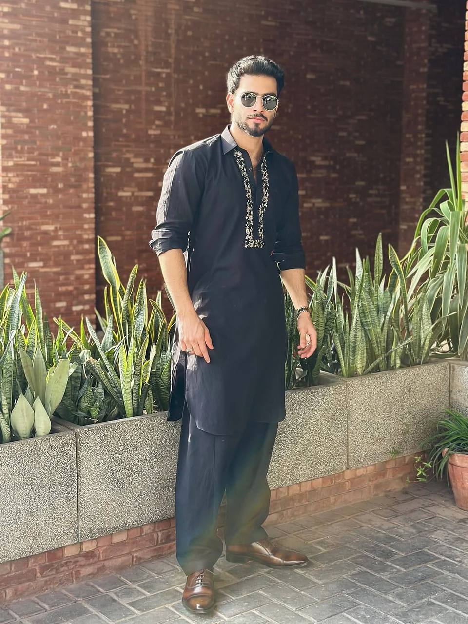 BLACK NECK COTTON EMBROIDERED WORK KURTA PAjaMA SET FOR MEN'S