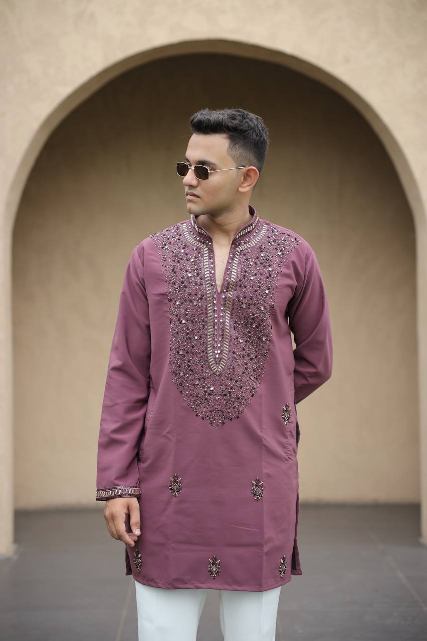 Onion Imperial Bites & Mirror-Work Kurta