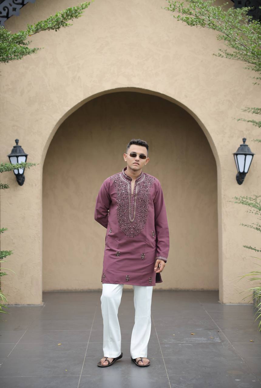 Onion Imperial Bites & Mirror-Work Kurta