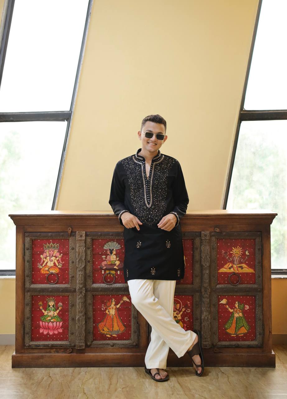 Black Imperial Bites & Mirror-Work Kurta