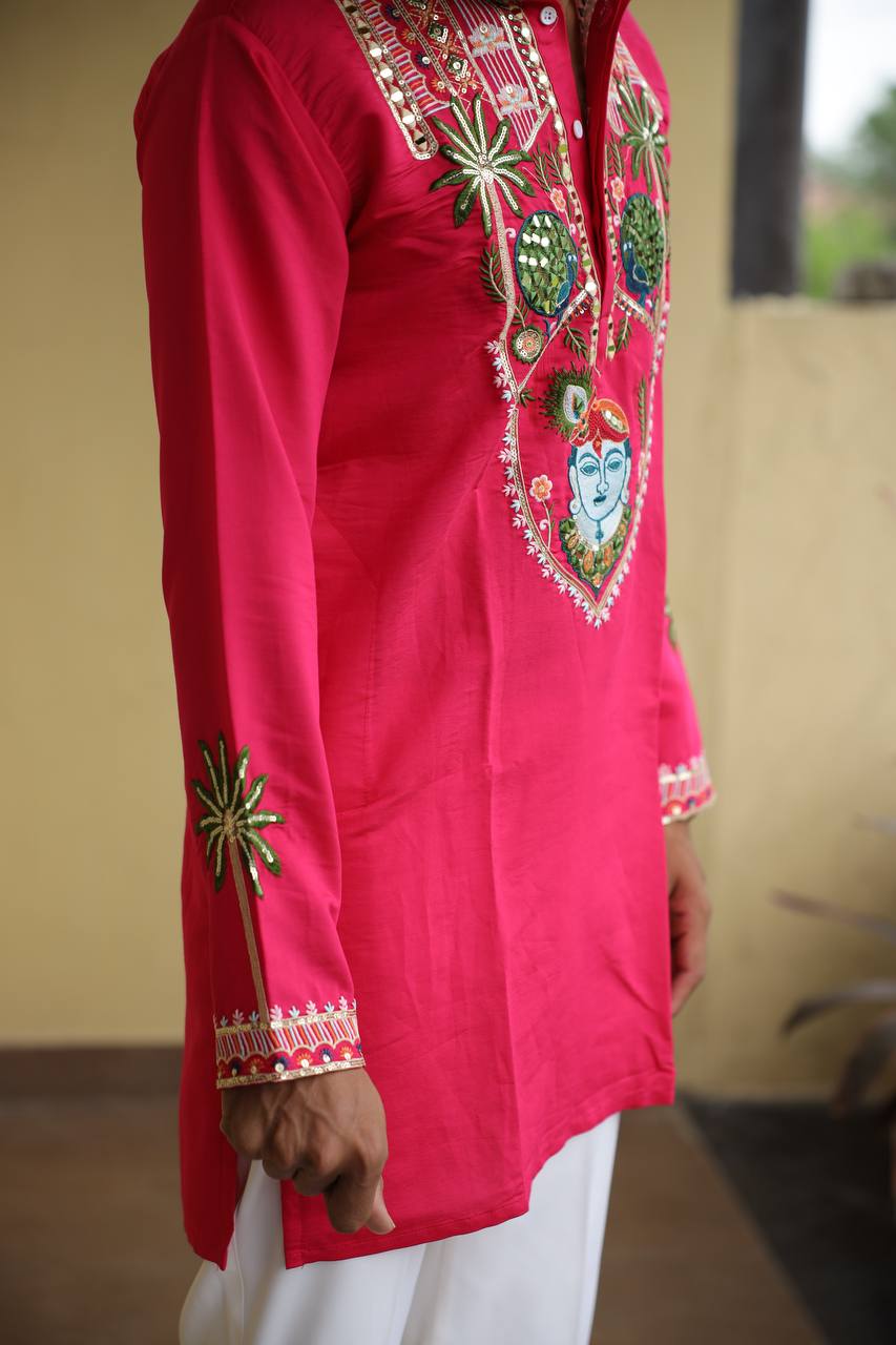 Shrinathji Motifs & Peacock Mirror Embroidered Festive Kurta