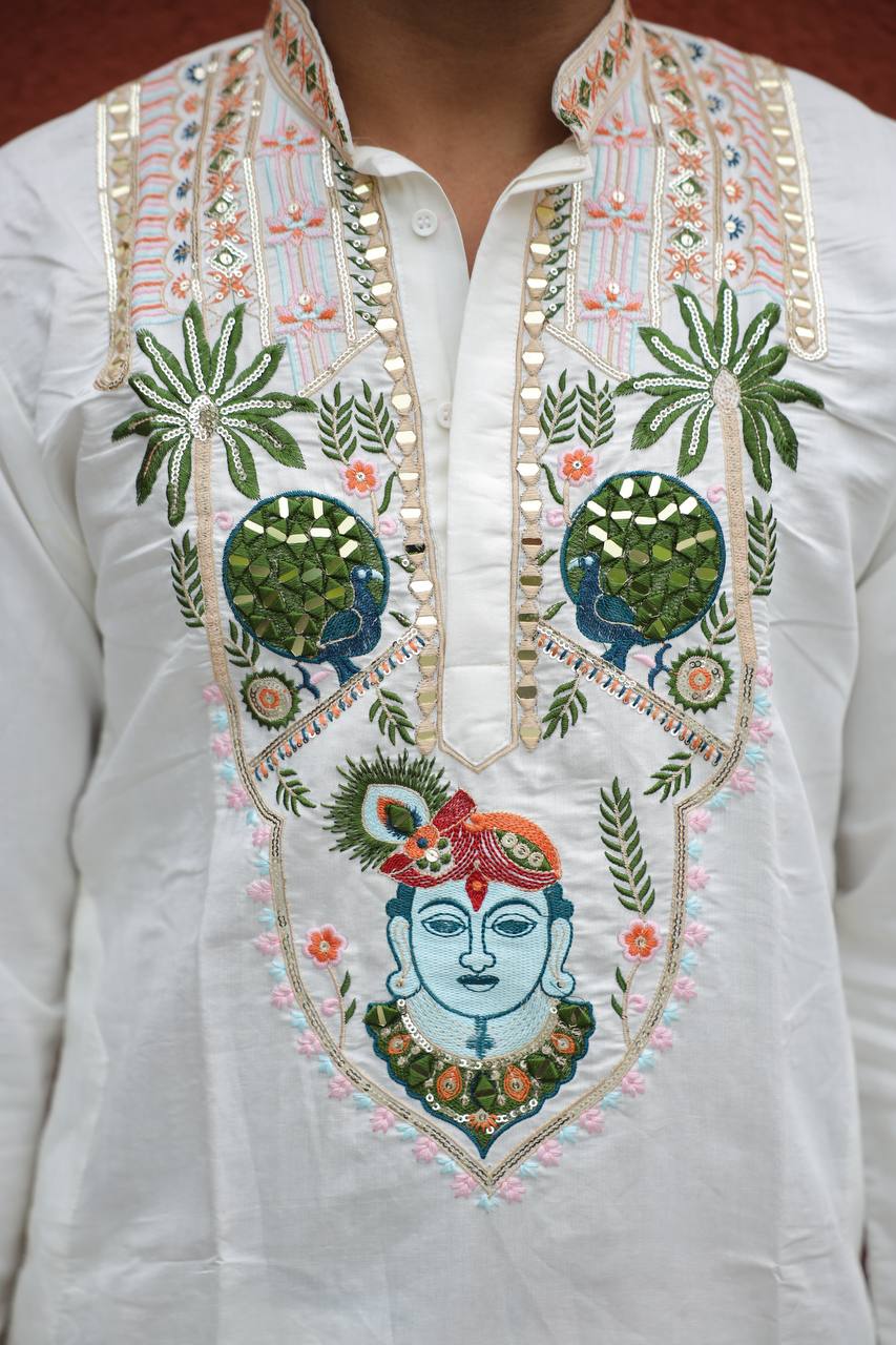 Shrinathji Motifs &amp; Peacock Mirror Embroidered Festive Kurta