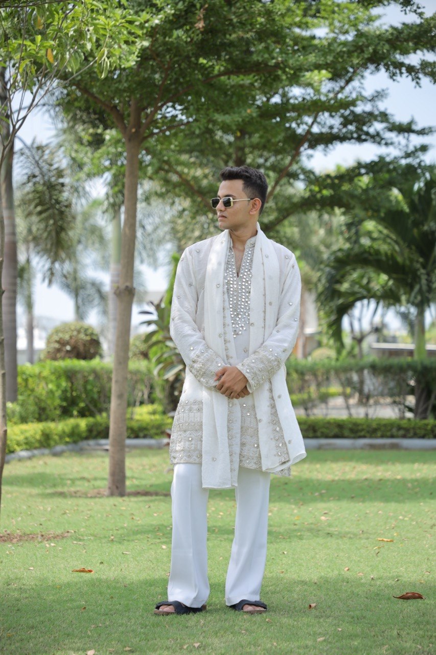 Off White V-Neck Mirror Work Wedding Kurta Set For Men With Stole