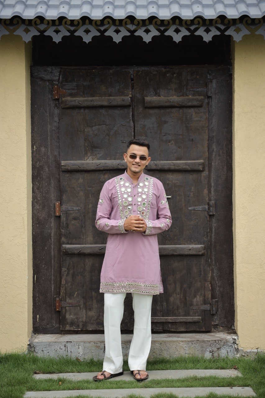 Aura Lavender Mirror-Work Short Kurta